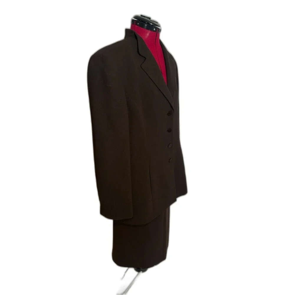 Le Suit Skirt Suit Woman's Size 16 Brown 2-Piece Set Blazer & Skirt